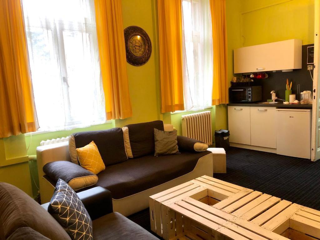 Spacious Tuzlaks Apartments Sarajevo Ferhadija Екстер'єр фото